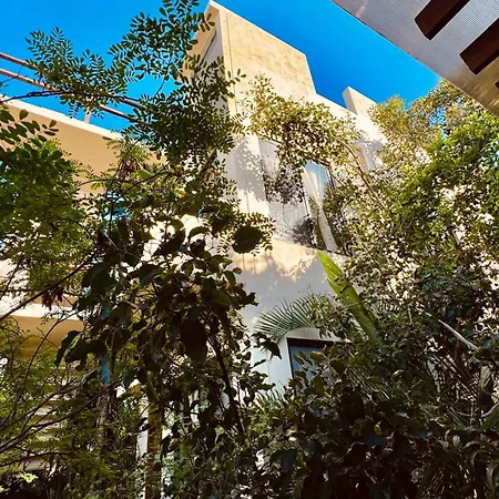 Starfit Hotel Boutique Beachclub, Spa & Gym Included
