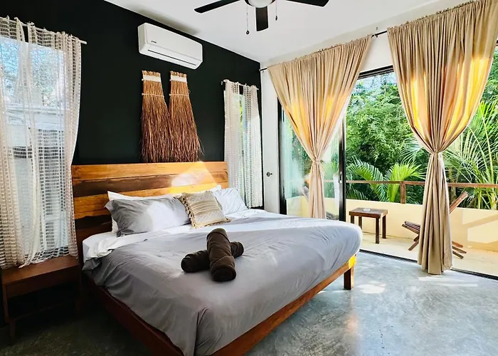 Hotel Starfit Boutique Beachclub, & Gym Included