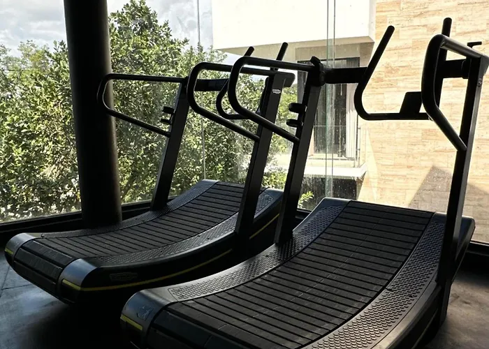 Starfit Boutique Beachclub, & Gym Included Hotel